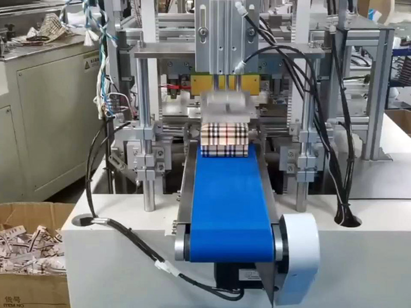 133469255397594427